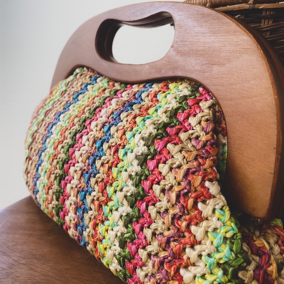 VINTAGE Rainbow Clutch with Wooden Handle - Picture 2 of 3